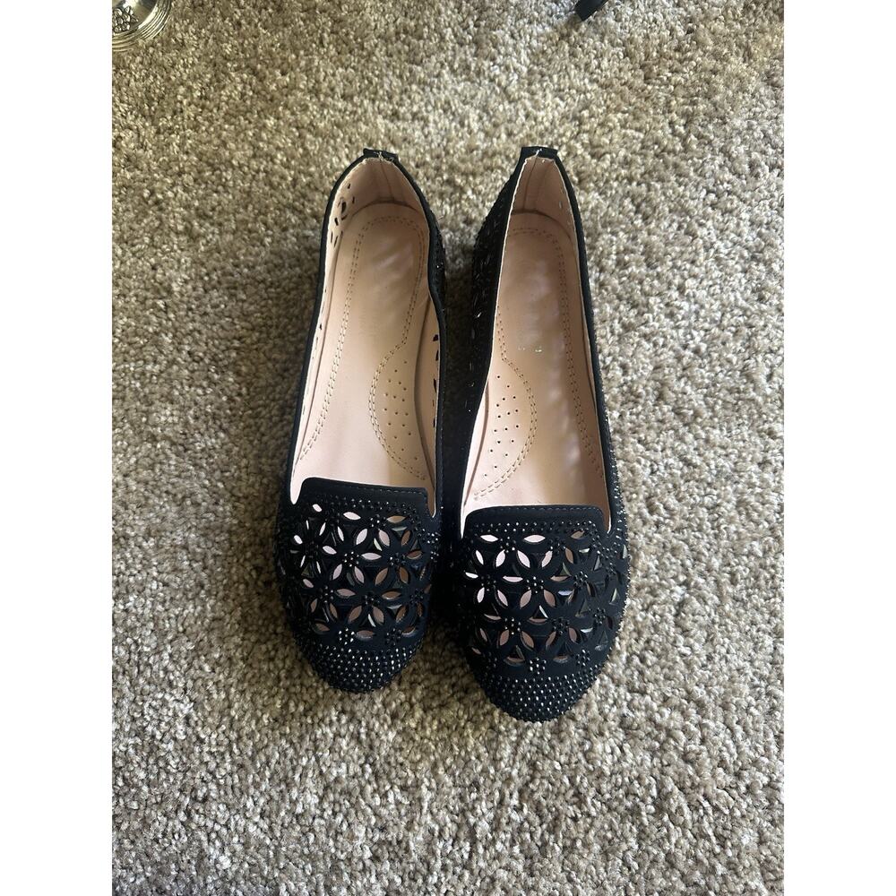 Forever girls bejeweled black suede closed-toed slip-on DRESS FLATS size 6 1/2